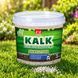 Вапняк гранульований KALK від моху на газоні